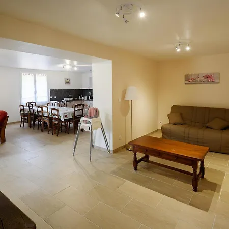 Hétvégi ház Spacieuse Maison Renovee, Nature Verdoyante