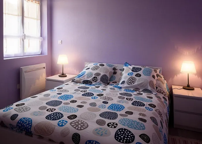 Spacieuse Maison Renovee, Nature Verdoyante - Fr-1-489-176 * Valigny