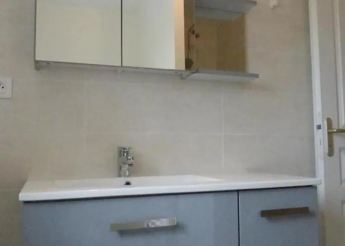 Spacieuse Maison Renovee, Nature Verdoyante - Fr-1-489-176 *